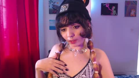 Ann online show from December 5, 8:38 pm