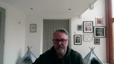 girlsandbikes online show from October 23, 10:28 am