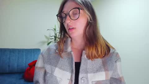 Maze    Thumbs up online show from January 9, 1:50 am