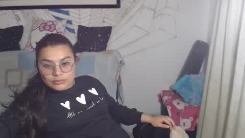 girlsex_hot online show from April 8, 12:35 am