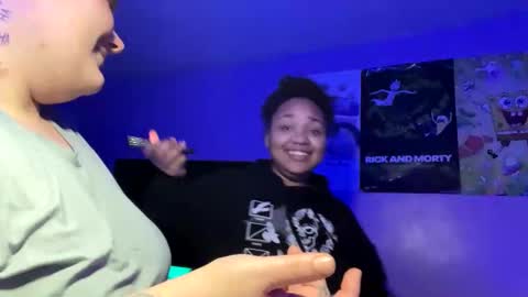 girlswholikegirls24 online show from January 26, 2:56 am