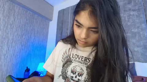     online show from May 21, 11:50 am