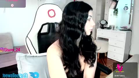 Gisella  online show from June 14, 6:10 pm