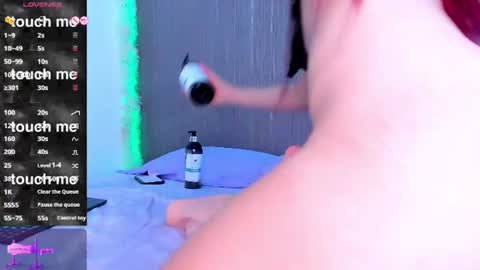 gisellove01 online show from June 14, 2:24 am
