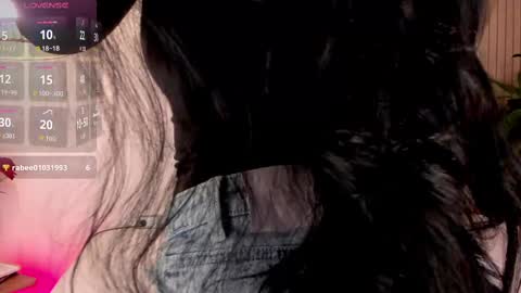 Snapshot of gisselle_palmer chatting on September 17, 7:50 pm online show from September 17, 7:50 pm