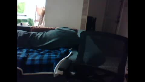 gitmehard008 online show from December 9, 4:34 am