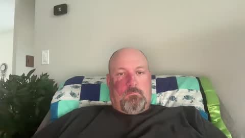 giveitup193 online show from December 1, 9:39 pm