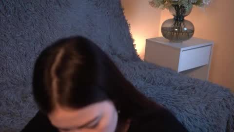 Agness online show from December 16, 2:56 pm