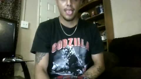 glly555 online show from July 7, 8:51 am