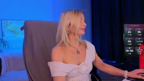 Gloria online show from July 16, 11:35 am