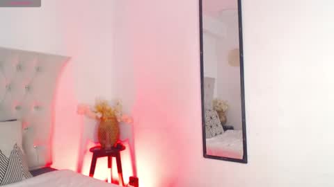 Glory online show from January 12, 1:18 pm