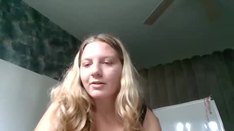 glowandsmoke online show from March 30, 7:03 pm