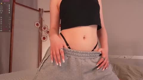 Eloise  online show from November 2, 4:07 pm