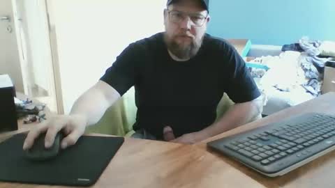 gnik_labinnah online show from March 24, 4:02 pm