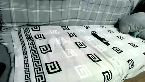 Go- online show from November 28, 6:48 pm