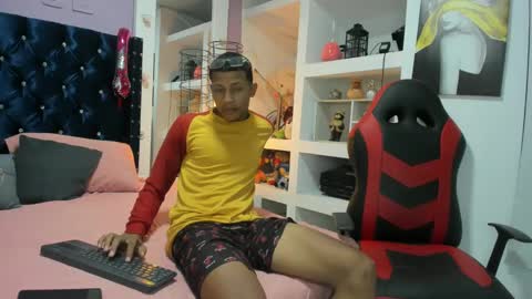 GOBEE online show from September 17, 3:10 am