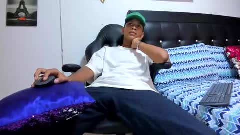 GOBEE online show from September 28, 3:15 am