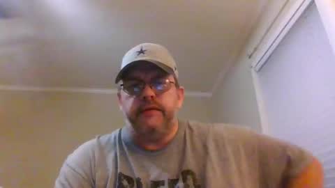 IDKIDCIDGAF online show from November 8, 1:19 am