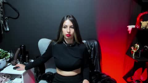 GoddesLeila online show from February 26, 4:21 pm