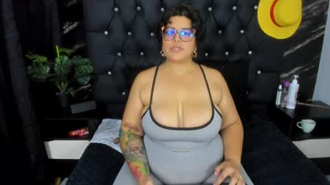 Aretha online show from April 19, 5:08 am