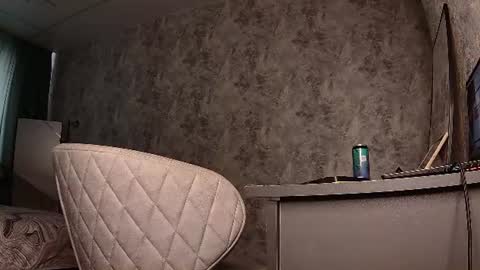Goddess Elizabeth  NO NUDE  femdom online show from July 25, 4:43 am