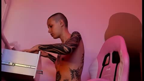 vee online show from October 26, 3:18 am