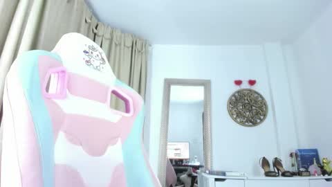 Goddess Jessica and slave Roger online show from October 25, 6:13 am