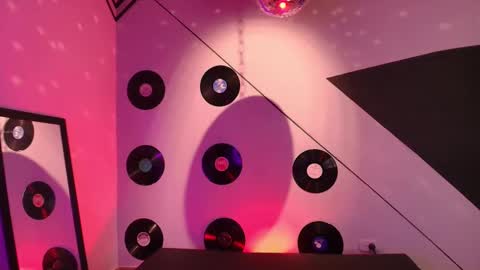 Julieta online show from February 15, 6:39 pm