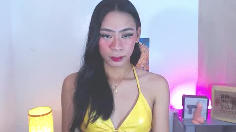 Kyla and Nian online show from November 7, 2:58 am