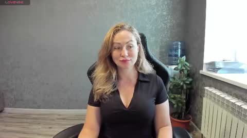 goddessssssssssss online show from June 11, 6:44 am