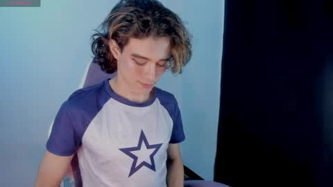 goddest_perseus_ online show from April 29, 7:51 pm