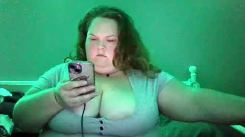 godessisabella online show from September 24, 7:59 am