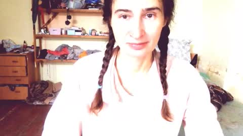 goforsomecoffee online show from October 13, 6:15 am