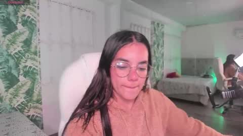 golden_muse online show from February 23, 12:18 pm