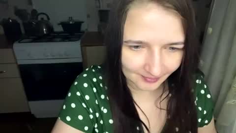 good_girl_24 online show from June 15, 10:46 pm