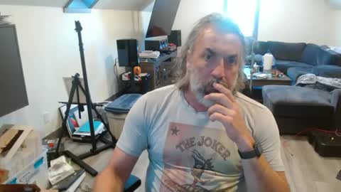 Snapshot of gopher988 chatting on February 18, 9:20 pm gopher988 online show from February 18, 9:20 pm