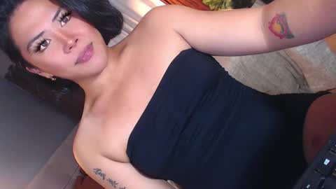 Samantha online show from April 1, 5:52 am