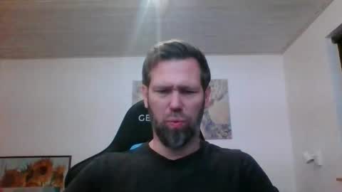 gottalop online show from November 25, 3:33 pm