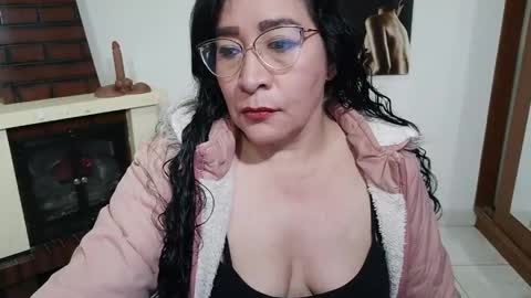 grace_mature_milf online show from April 14, 11:46 am