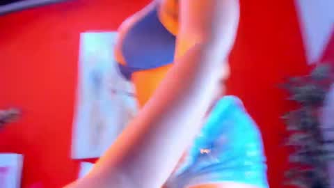 Snapshot of grace_miller19 chatting on February 19, 7:37 pm grace online show from February 19, 7:37 pm