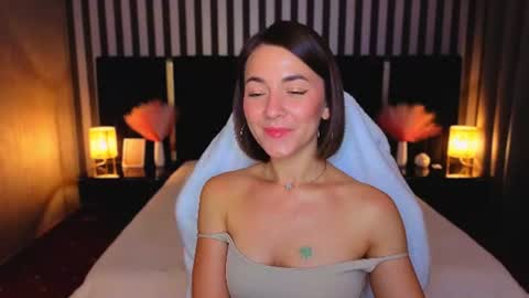 gracefulmichelle online show from July 22, 8:44 pm