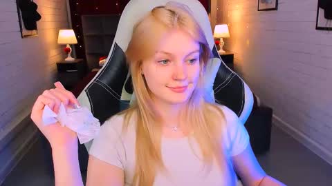 Grace Glamour online show from February 25, 11:54 am