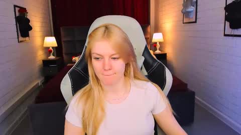 Grace Glamour online show from February 25, 5:41 am