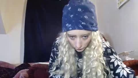 gracielynne1989 online show from December 22, 8:48 pm