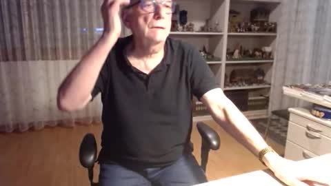 grandpach online show from February 27, 1:26 pm