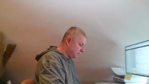 grau197077 online show from February 4, 10:52 am