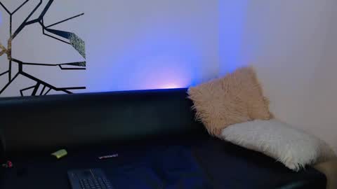 Snapshot of grecia_rouse chatting on February 27, 5:51 am  GRECIA  online show from February 27, 5:51 am