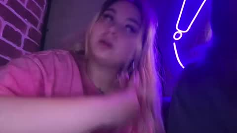 Lina 3 online show from August 9, 11:09 pm