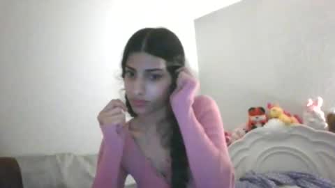 greencheek0 online show from November 18, 4:15 am