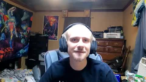 Greenlungs8195 online show from March 15, 8:51 am